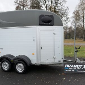 Hästtransport Humbaur Equitos ALU Sadelkammare ***MKT fint skick!***
